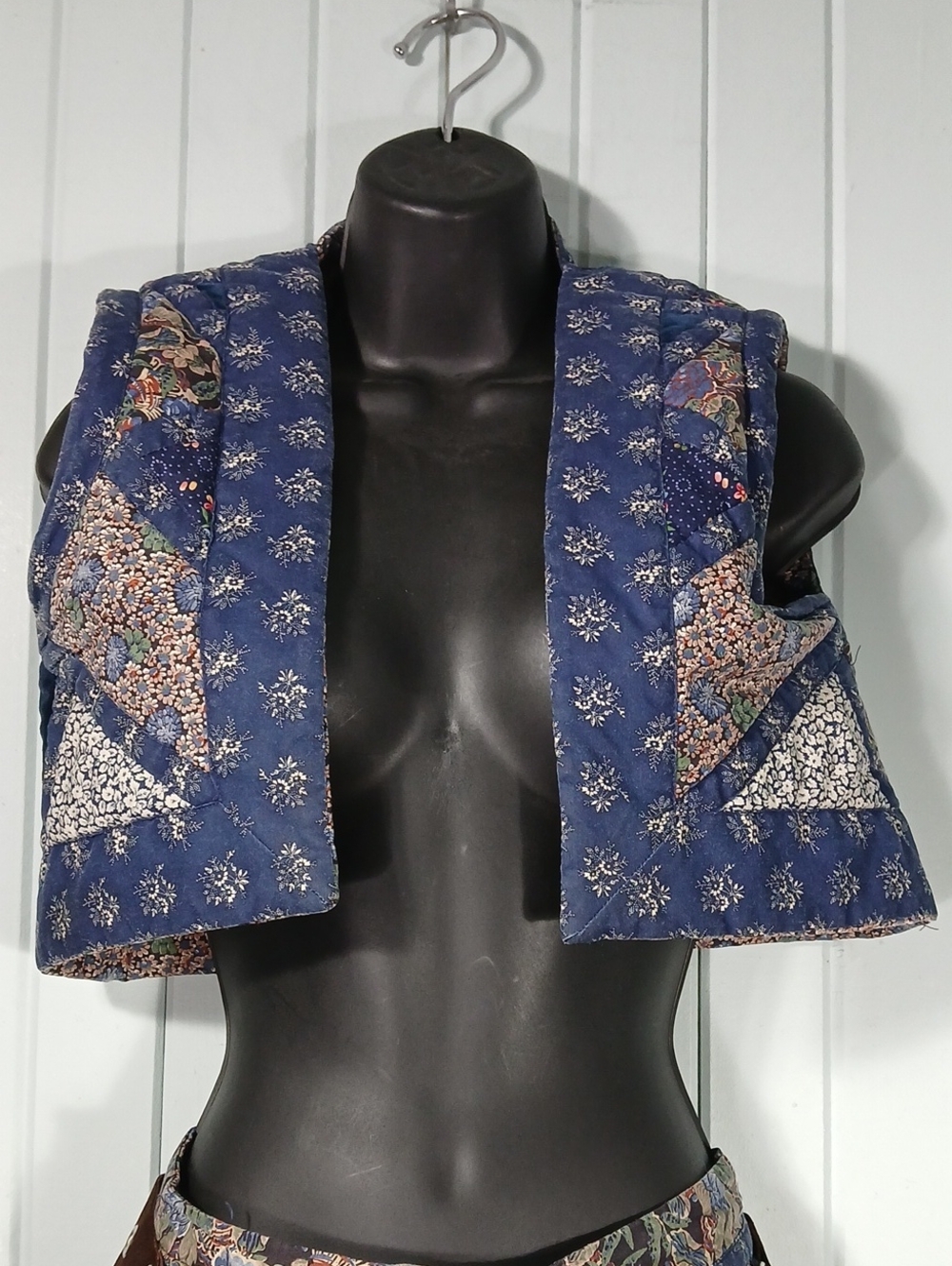 Vintage Festival Boho Patchwork Navy Floral Maxi Skirt Set with Belt - Picture 4 of 10